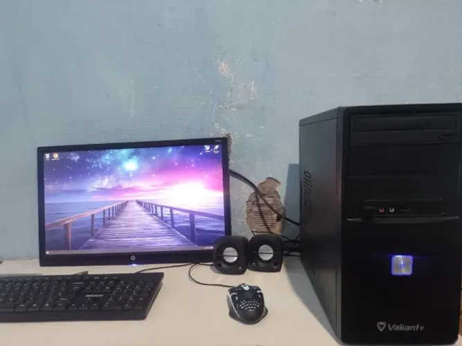 ? PC COMPLETO AMD A8-6500 + MONITOR Trabalho.