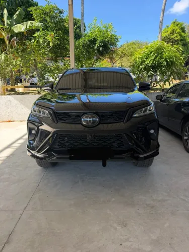 Toyota Hilux SW4 Diamond 2.8 TB 4X4 Die. Aut. 2025