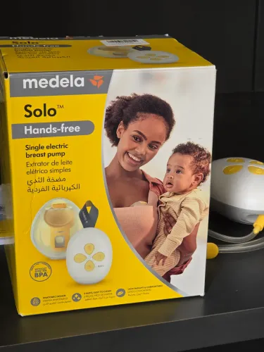 Bomba de tirar leite MEDELA elétrica Solo Hands Free Extrator Mãos Livres