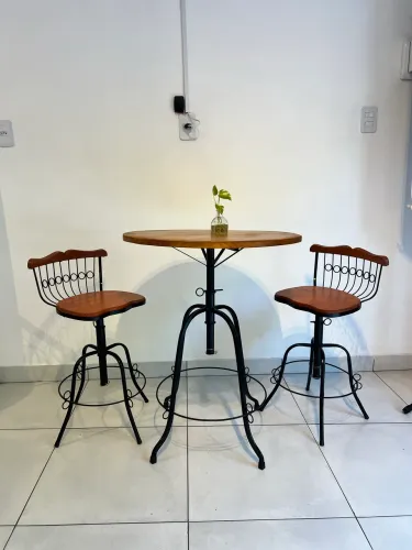 Kit mesa e cadeiras bistro 