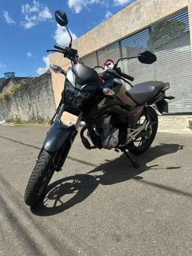 Vendo moto fan 160 2.500 km
