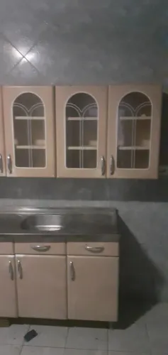 Armário de cozinha completo