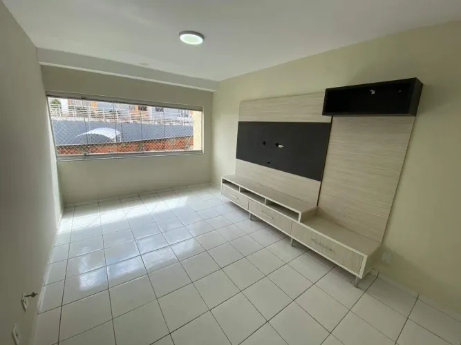 Apartamento para Aluguel  Condomínio Colinas do Poty