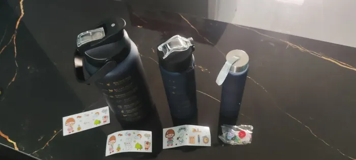 kit garrafas para academia squeese