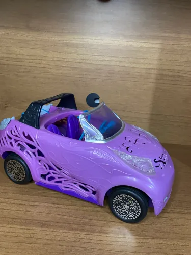 Monster High carro Scaris playset 