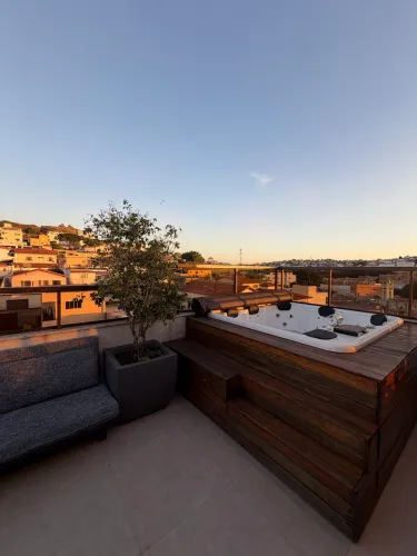 Alugo cobertura duplex alto padrão