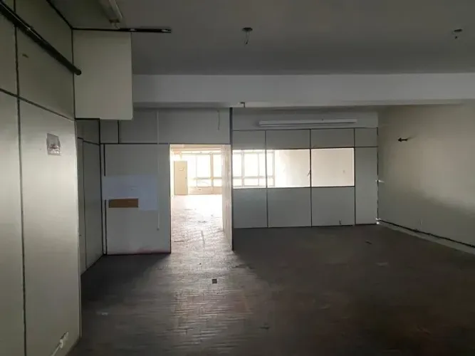 SALA 300m2 6ºandar 10x30 vão livre centro Niteroi RJ