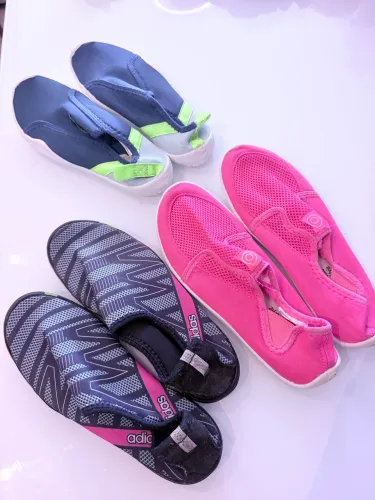CANOA ( SAPATILHAS NOVÍSSIMAS ) 35-36 e lindassss, as 3 por apenas 127,00$
