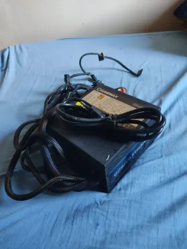Fonte GameMax GM500 500W Original + Cabo de Alimentação | Excelente Estado