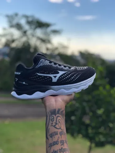 Mizuno Sky 3