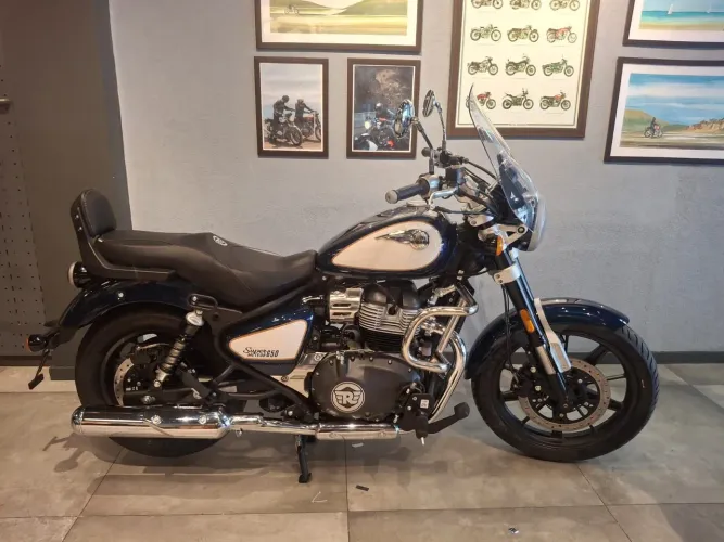 Super Meteor Celestial Blue 650cc - Amanda