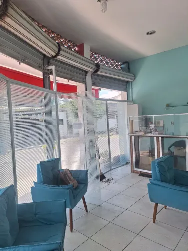 Passo ponto, salão montado 12.000