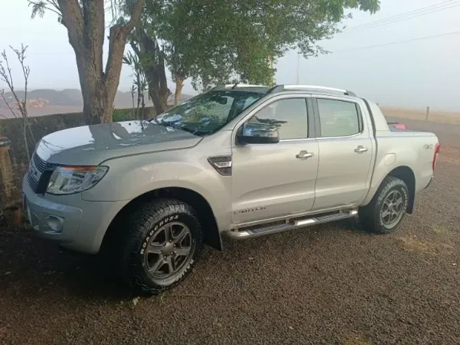 Ford Ranger Limited 3.2 20V 4X4 CD Aut. Dies. 2015