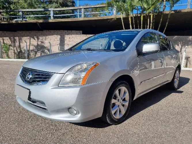 Nissan Sentra S 2.0/ 2.0 Flex Fuel 16V Aut. 2012