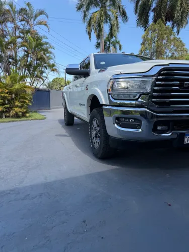 Ram 3500 Limited Longhorn 6.7 TB CD Diesel 2022