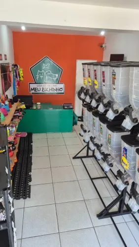Vendo loja de ração completa