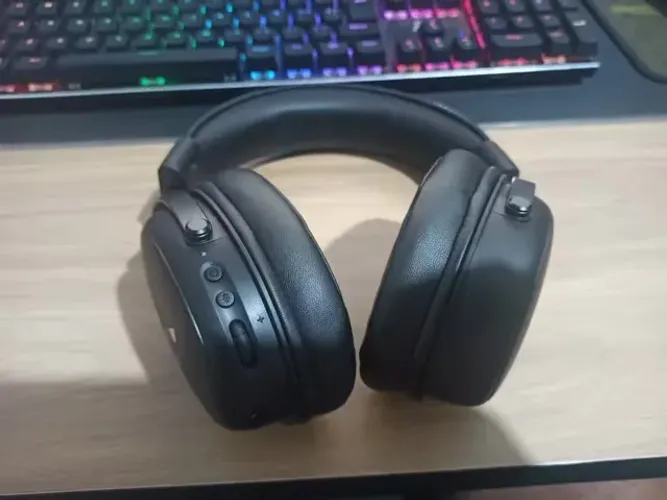 Headset Gamer MCHOSE V9 Pro Sem Fio Novo - 7.1 Surround 53mm Tri-Mode 250h Bateria