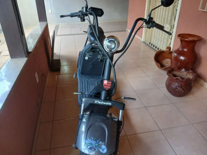 Scooter elétrica