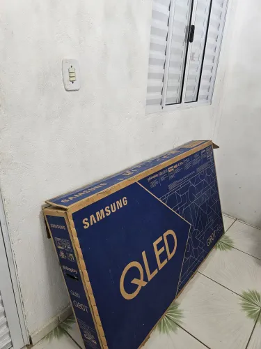 TV Samsung QLed 4 K 