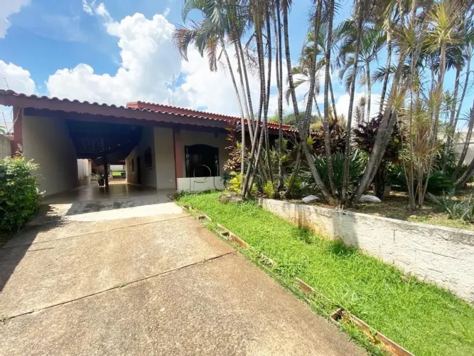 Casa à venda no Jardim dos Calegaris, 3 quartos - Paulínia.