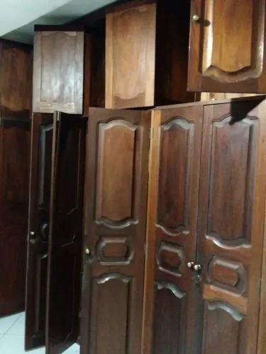 Guarda Roupa em Angelim