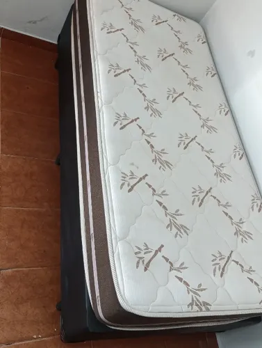 Cama de Solteiro Box com Colchão