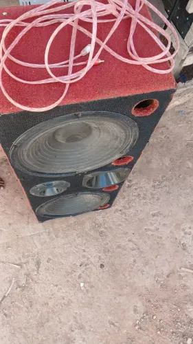 Caixa de som de carro