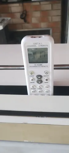 Vendo Ar Condicionado split LG 9.000 btus 220 volts 03 Meses de Garantia 