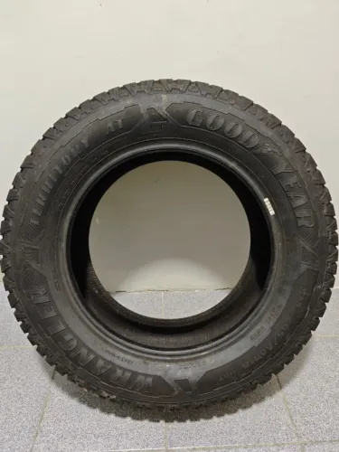 PNEU ARO 18 265/60 GOODYEAR WRANGLER