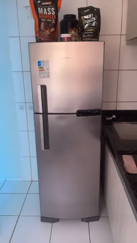 Vendo GELADEIRA BRASTEMP 375 L