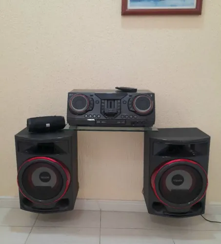 System LG CL87 XBoom 2350W 