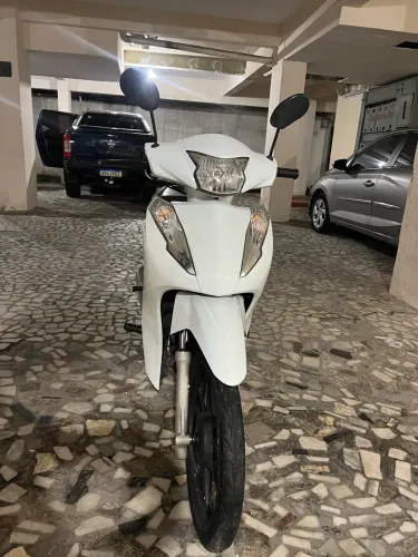 Vendo Honda biz 110i 2019