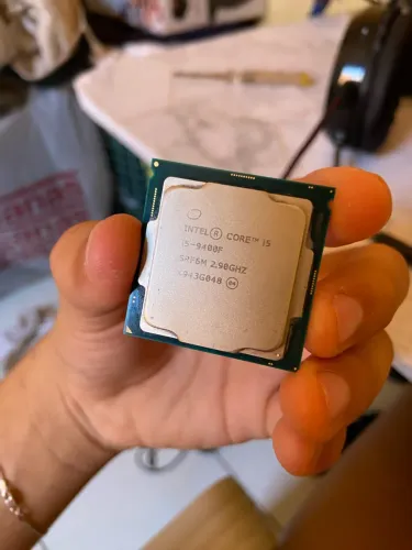 Intel i5 9400f
