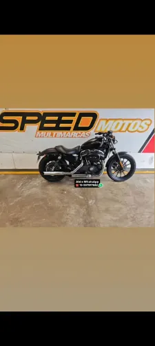 Harley davidson XL 883R 