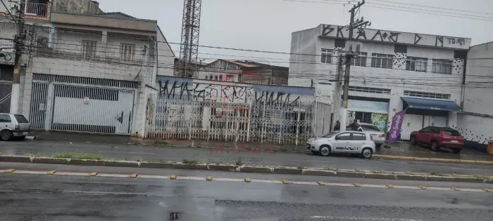 Imóvel comercial, Metrô Patriarca com 240m2