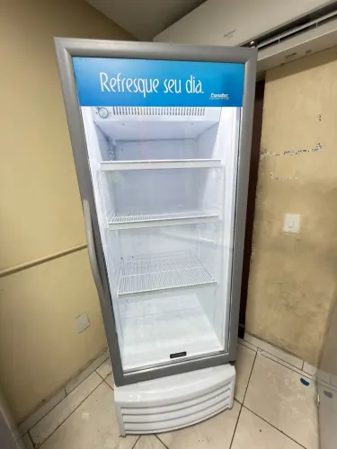 FREEZER VITRINE 403L ESMALTEC