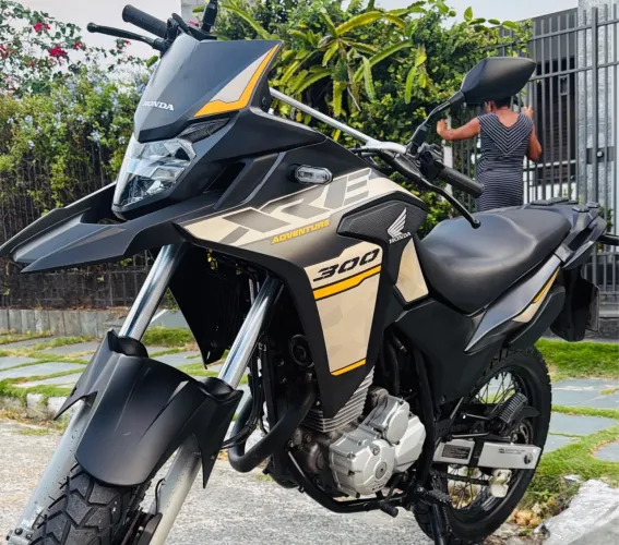 XRE 300 2022 ADVENTURE MOTO EXTRA APENAS 16 MIL KM EMPLACADA 2026 LEIA O ANÚNCIO COMPLETO