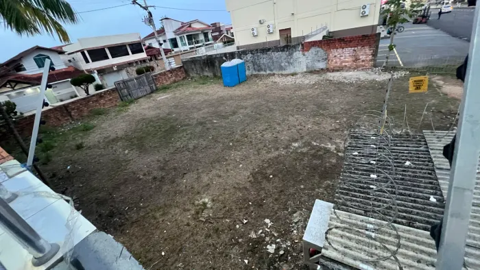 Alugo no jardim Marco zero terreno e ponto 