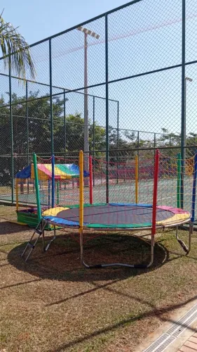 Pula-pula e Piscina de bolinha - Dia das Crianças 