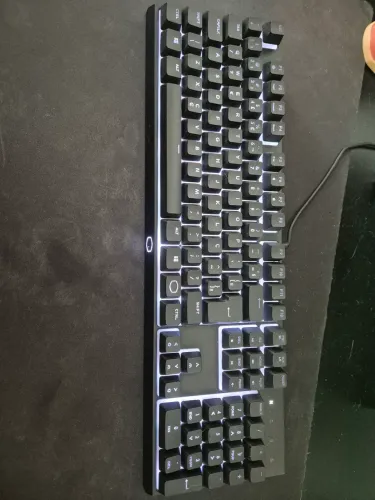Teclado gamer coolermaster ms110 RGB preto