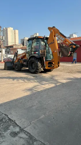 Retroescavadeira Case 580N - 4x4 - 2019 