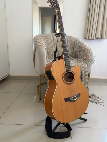 Violão Tagima Dallas elétrico com afinador