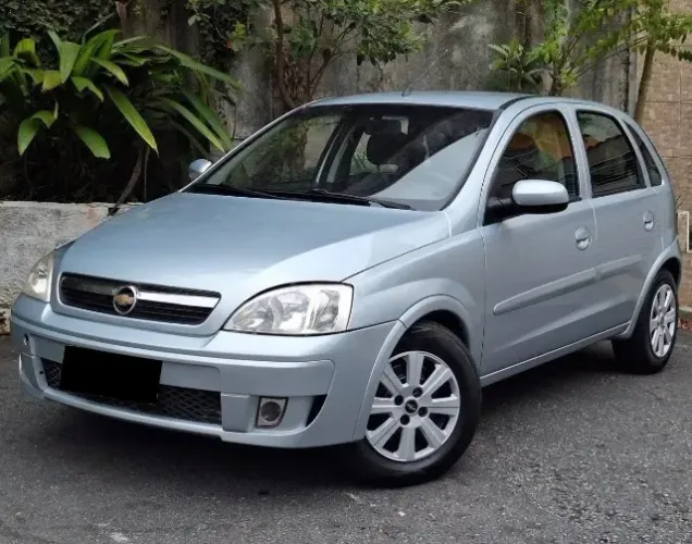 Chevrolet Corsa Hat. Maxx 1.4 8V Econoflex 5P 2011