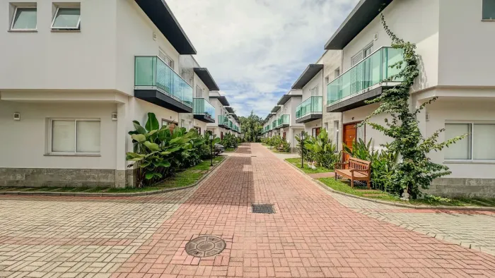 Casa com 4 dormitórios à venda, 170 m² por R$ 1.800. - Juquehy - São Sebastião/SP