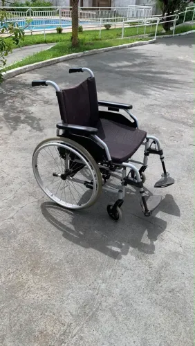 cadeira de rodas 