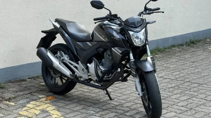 CB250 twister ent + parcela R$ 499 mensais