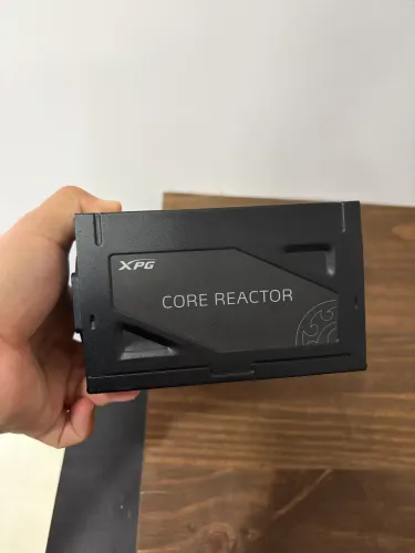 Fonte 850w core reactor