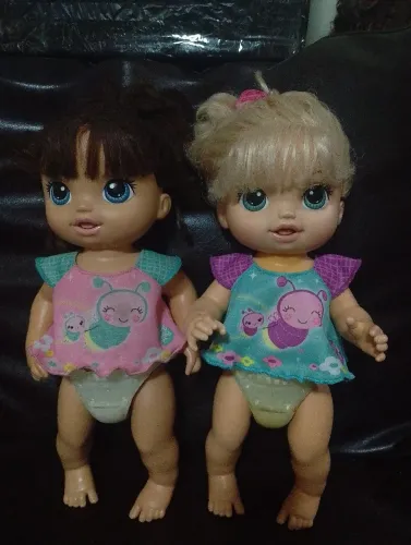 Dupla baby Alive fraldinha mágica