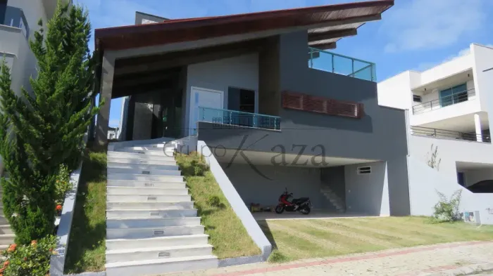 Oportunidade - Casa em Condomínio - Urbanova - Condomínio Residencial Jaguary - 4 Dormitór