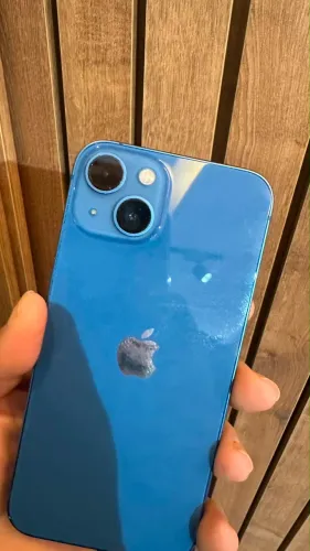 iPhone 13